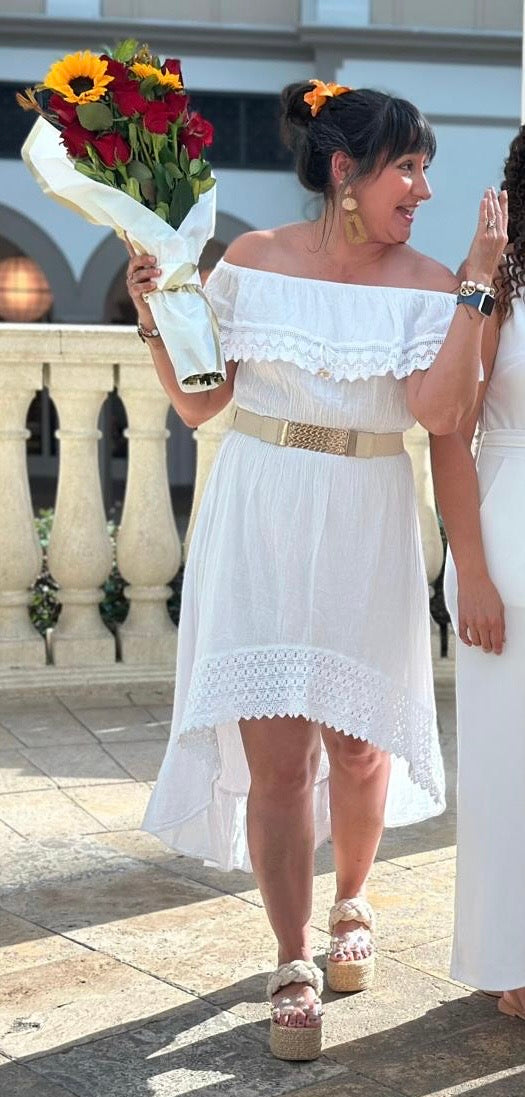 1 - Vestido Blanco Off Shoulder – Asimétrico y 100% Algodón
Estilo #1611