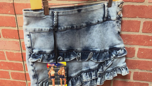 8 - Falda Pantalón Moda Colombiana – Comodidad y Estilo en Uno ✨ Azul claro D473S